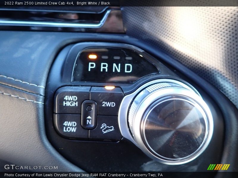 Bright White / Black 2022 Ram 2500 Limited Crew Cab 4x4