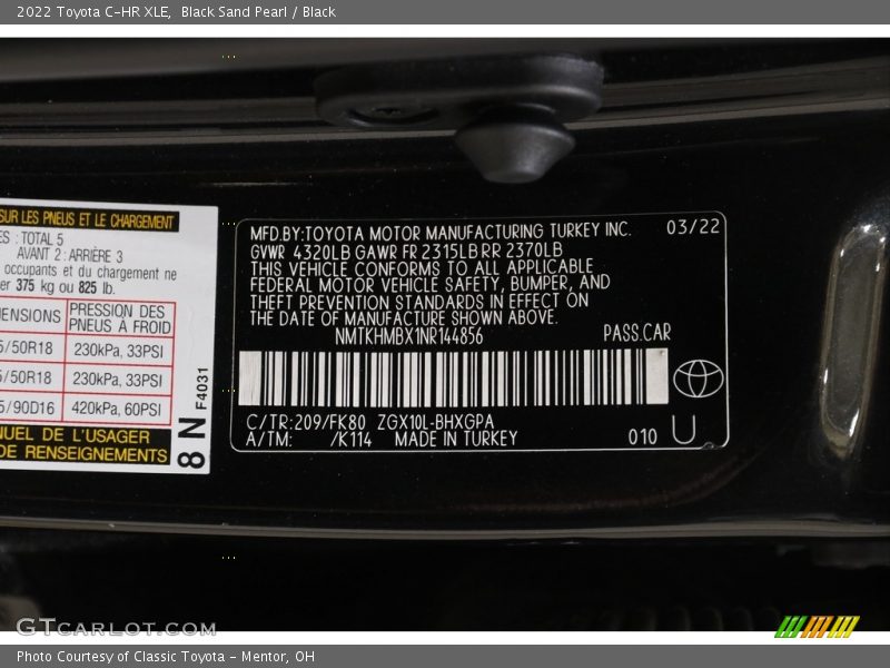 Black Sand Pearl / Black 2022 Toyota C-HR XLE
