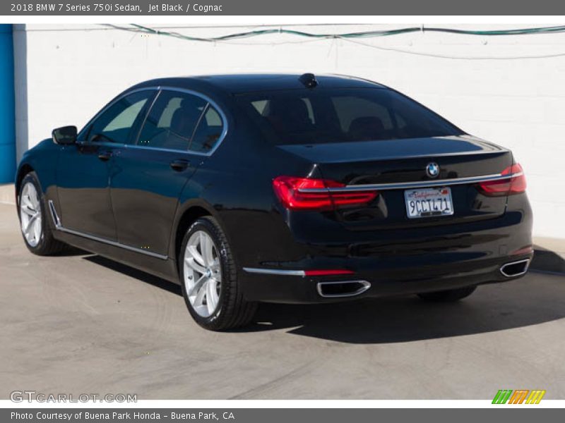 Jet Black / Cognac 2018 BMW 7 Series 750i Sedan
