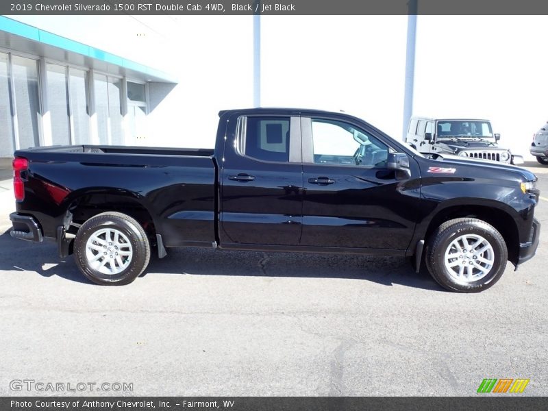 Black / Jet Black 2019 Chevrolet Silverado 1500 RST Double Cab 4WD