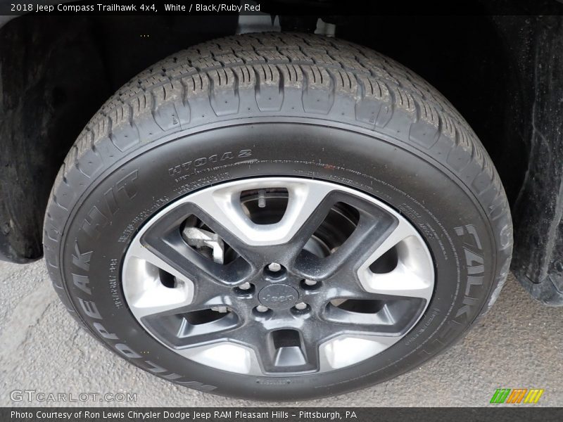 White / Black/Ruby Red 2018 Jeep Compass Trailhawk 4x4