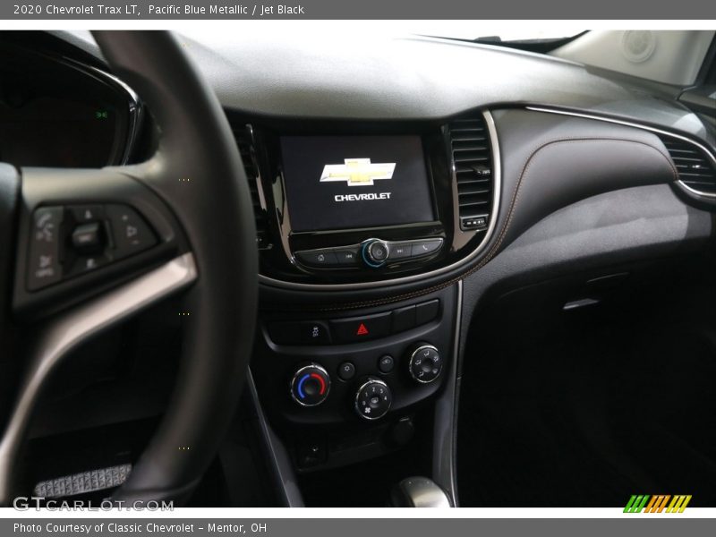 Pacific Blue Metallic / Jet Black 2020 Chevrolet Trax LT