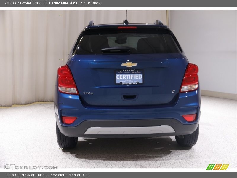Pacific Blue Metallic / Jet Black 2020 Chevrolet Trax LT