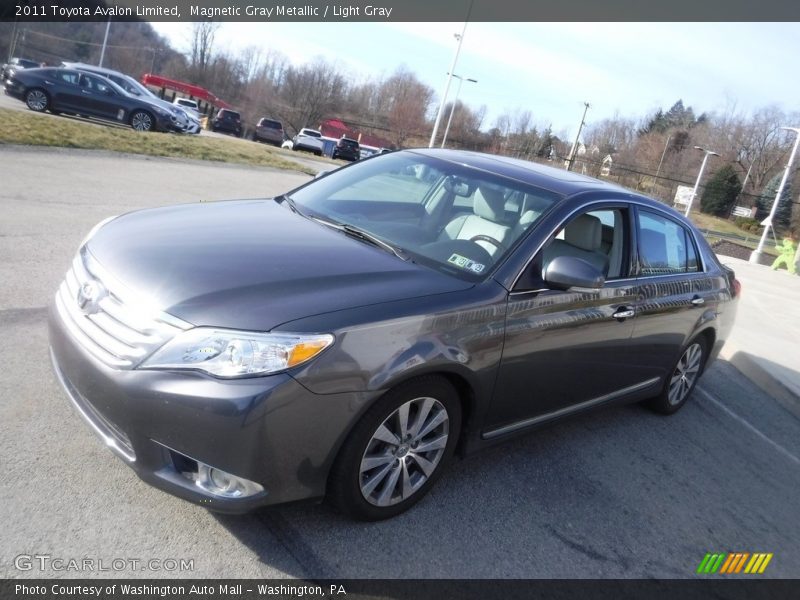 Magnetic Gray Metallic / Light Gray 2011 Toyota Avalon Limited
