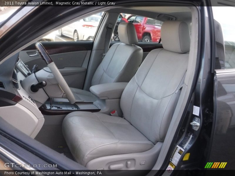 Magnetic Gray Metallic / Light Gray 2011 Toyota Avalon Limited