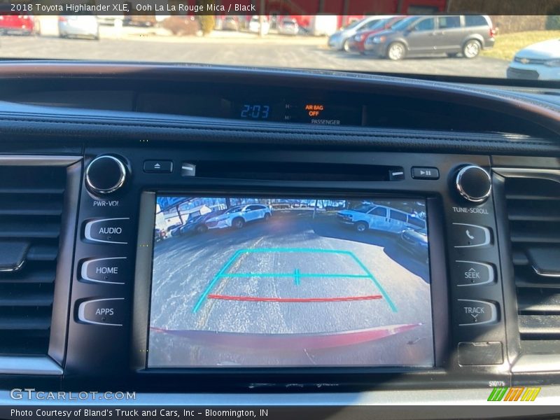 Ooh La La Rouge Mica / Black 2018 Toyota Highlander XLE