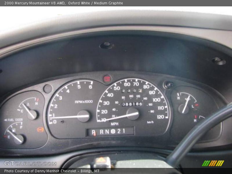 Oxford White / Medium Graphite 2000 Mercury Mountaineer V8 AWD