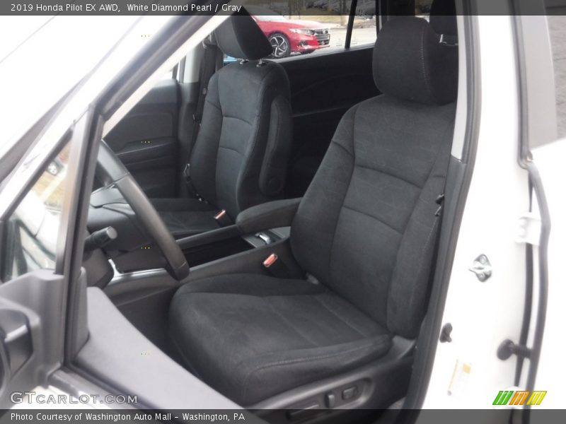 White Diamond Pearl / Gray 2019 Honda Pilot EX AWD