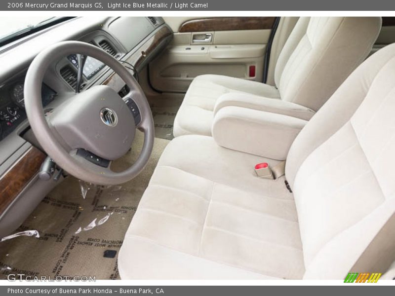  2006 Grand Marquis GS Light Camel Interior