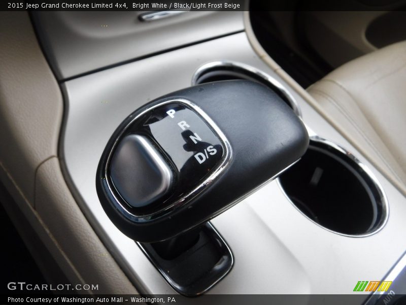 Bright White / Black/Light Frost Beige 2015 Jeep Grand Cherokee Limited 4x4