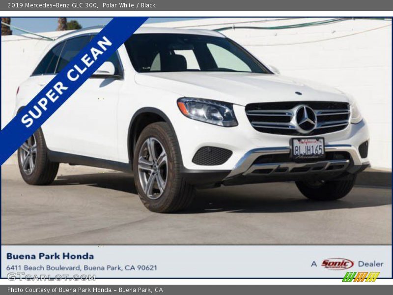 Polar White / Black 2019 Mercedes-Benz GLC 300