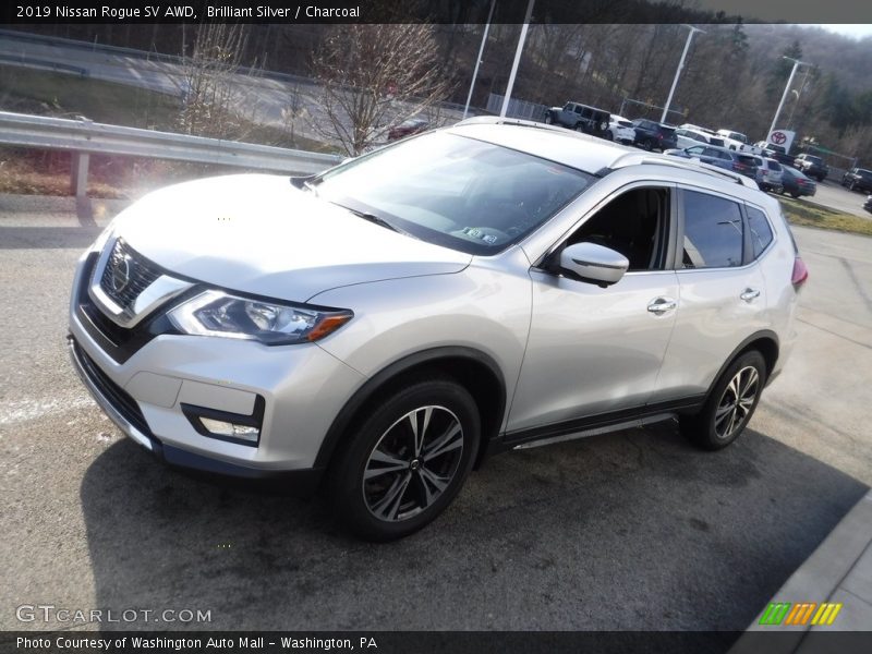 Brilliant Silver / Charcoal 2019 Nissan Rogue SV AWD