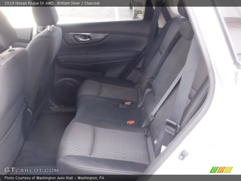 Brilliant Silver / Charcoal 2019 Nissan Rogue SV AWD