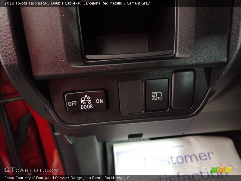 Barcelona Red Metallic / Cement Gray 2018 Toyota Tacoma SR5 Double Cab 4x4