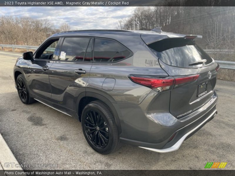 Magnetic Gray Metallic / Cockpit Red 2023 Toyota Highlander XSE AWD