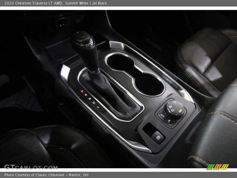 Summit White / Jet Black 2020 Chevrolet Traverse LT AWD