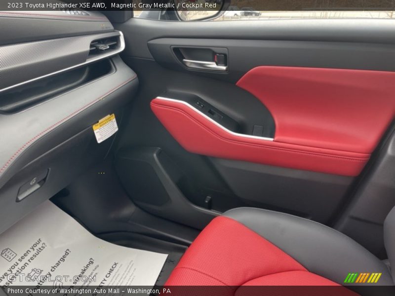 Door Panel of 2023 Highlander XSE AWD