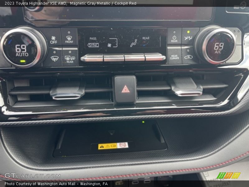Controls of 2023 Highlander XSE AWD