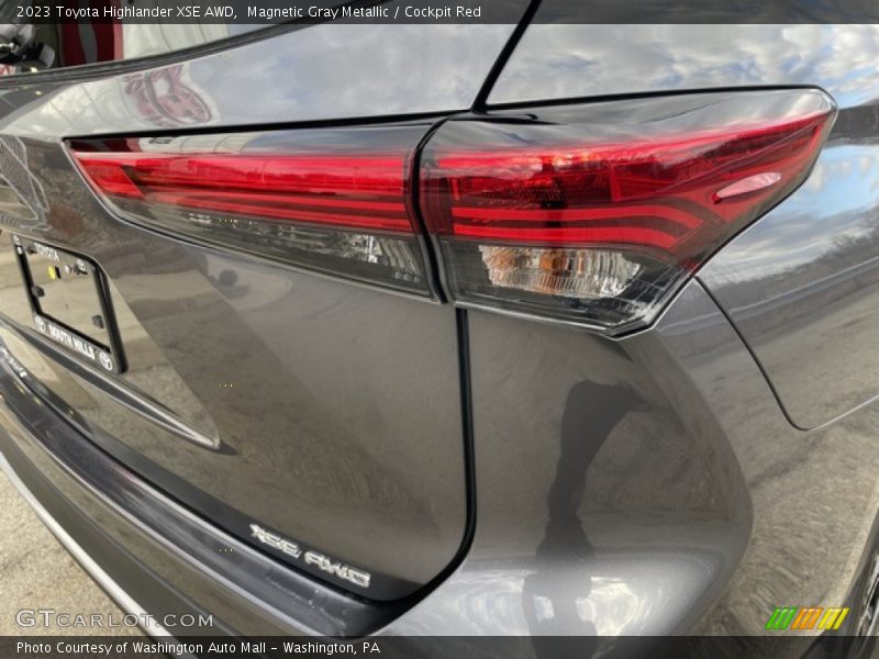 Magnetic Gray Metallic / Cockpit Red 2023 Toyota Highlander XSE AWD