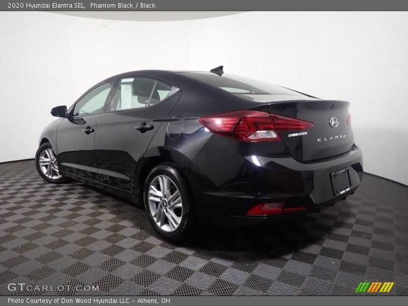 Phantom Black / Black 2020 Hyundai Elantra SEL