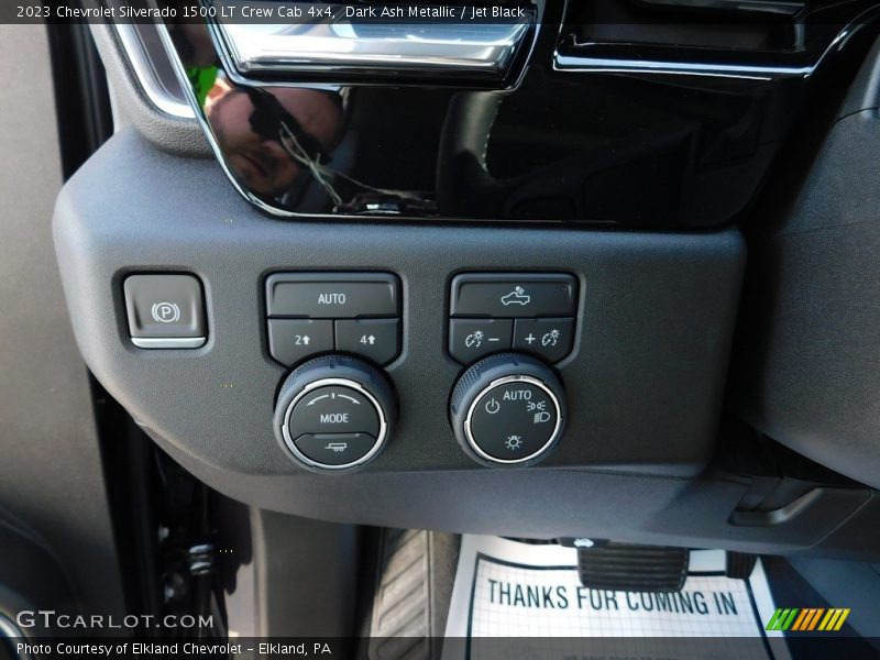 Dark Ash Metallic / Jet Black 2023 Chevrolet Silverado 1500 LT Crew Cab 4x4