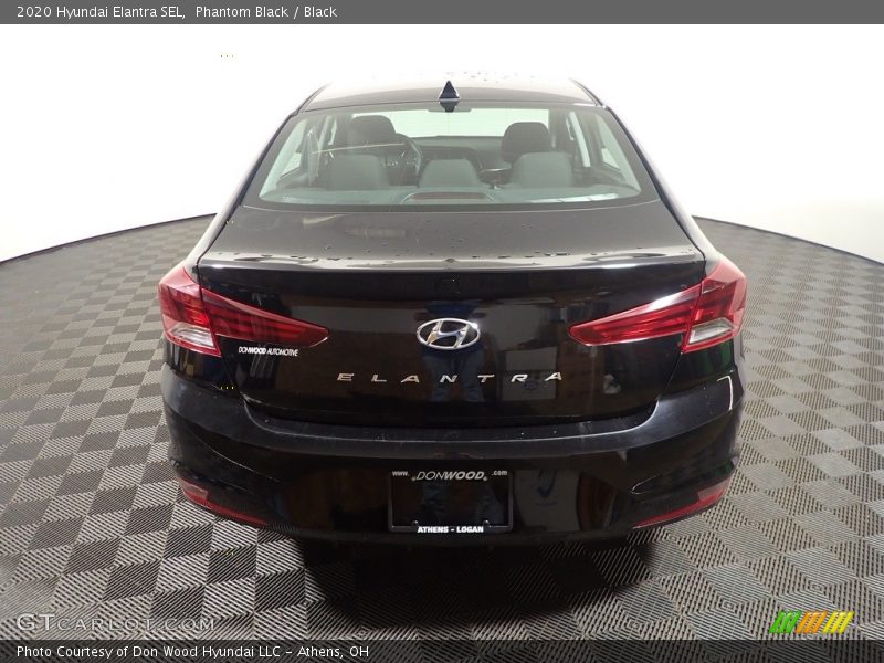 Phantom Black / Black 2020 Hyundai Elantra SEL