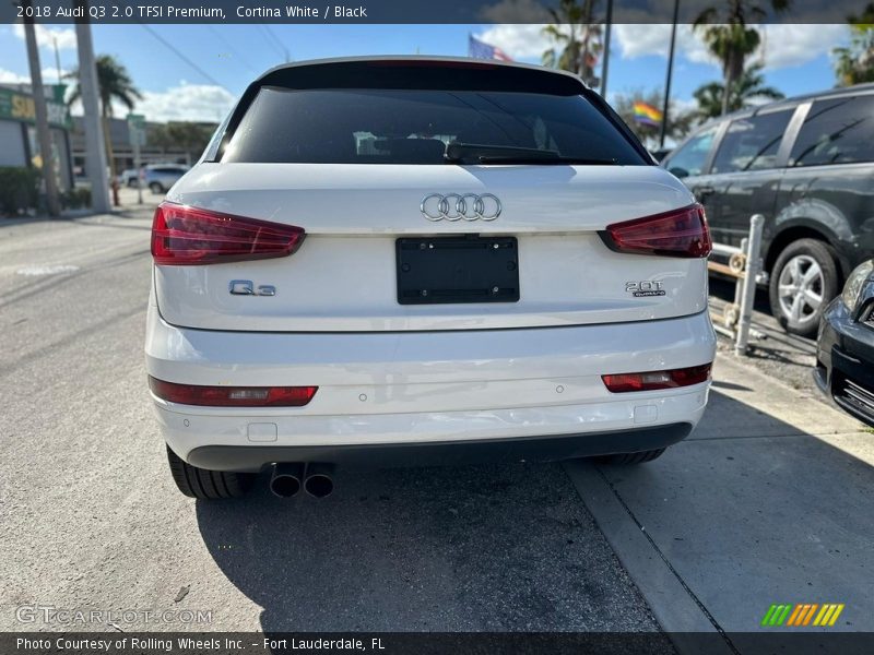 Cortina White / Black 2018 Audi Q3 2.0 TFSI Premium