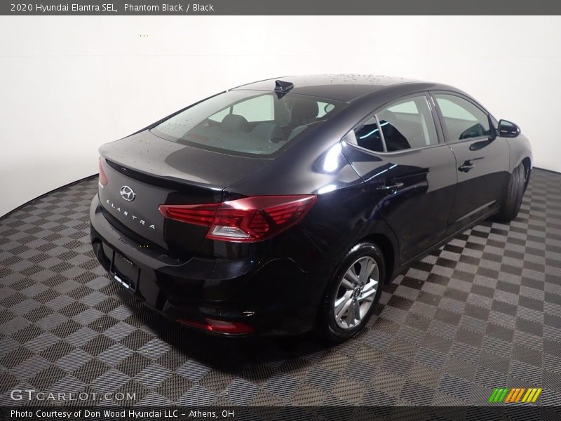 Phantom Black / Black 2020 Hyundai Elantra SEL