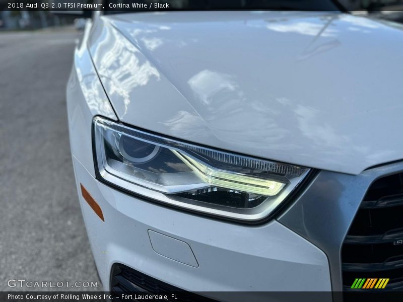 Cortina White / Black 2018 Audi Q3 2.0 TFSI Premium