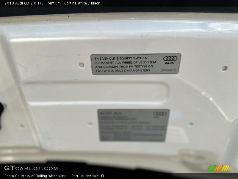 Cortina White / Black 2018 Audi Q3 2.0 TFSI Premium