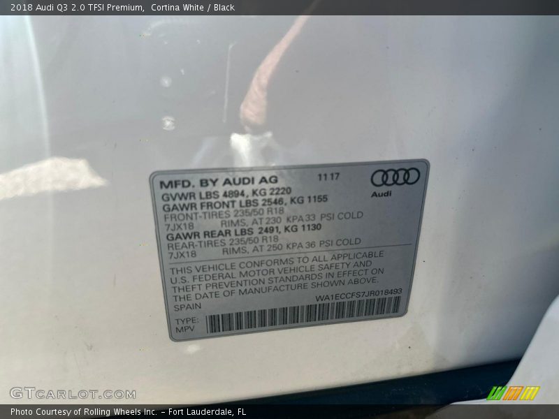 Cortina White / Black 2018 Audi Q3 2.0 TFSI Premium