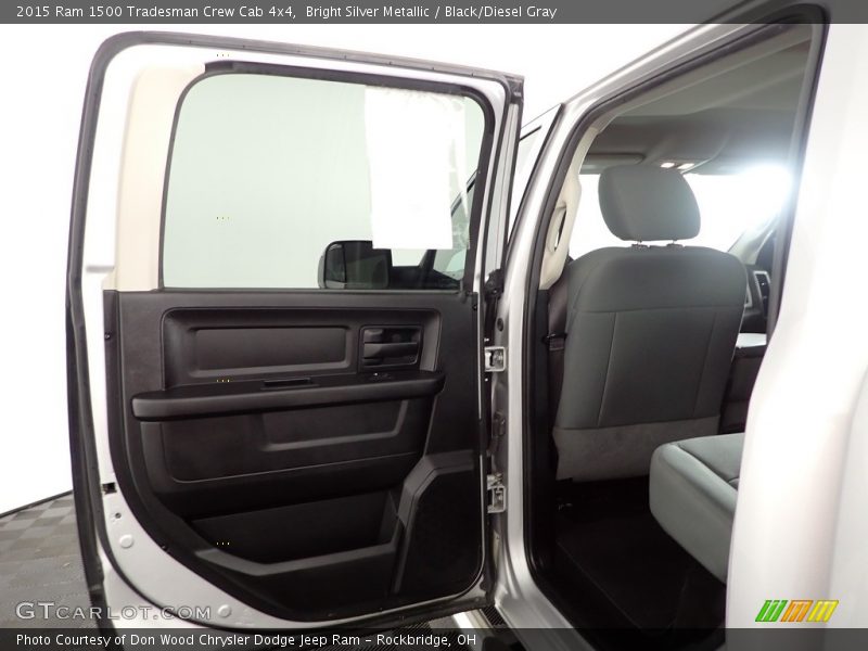 Bright Silver Metallic / Black/Diesel Gray 2015 Ram 1500 Tradesman Crew Cab 4x4