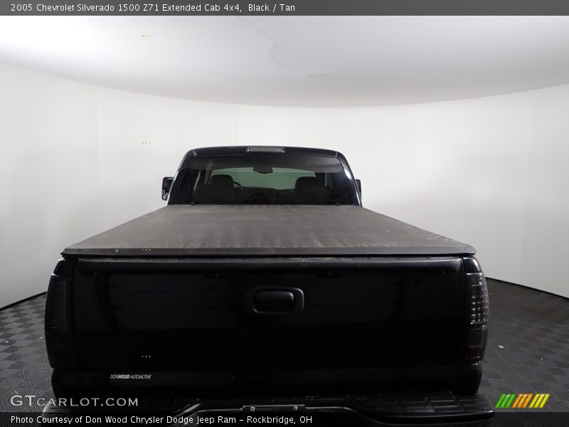Black / Tan 2005 Chevrolet Silverado 1500 Z71 Extended Cab 4x4
