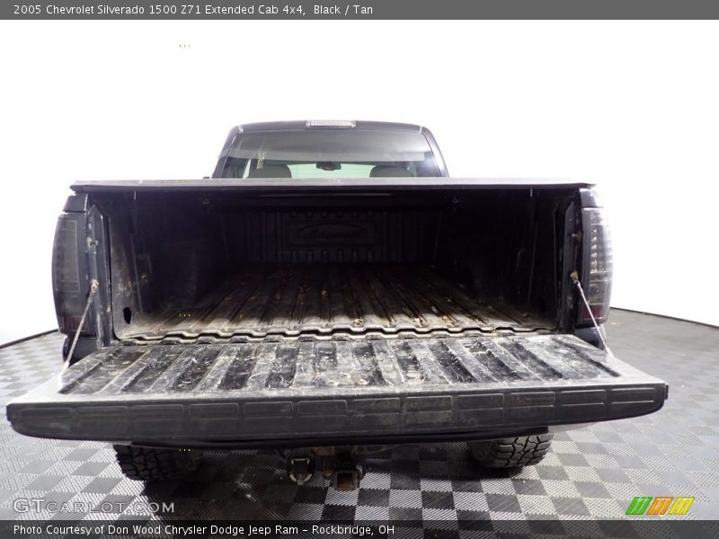 Black / Tan 2005 Chevrolet Silverado 1500 Z71 Extended Cab 4x4