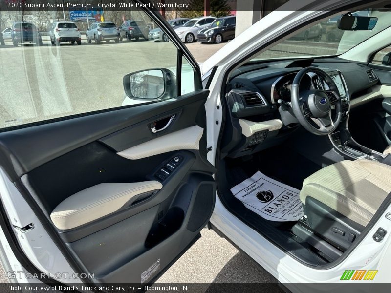 Crystal White Pearl / Warm Ivory 2020 Subaru Ascent Premium