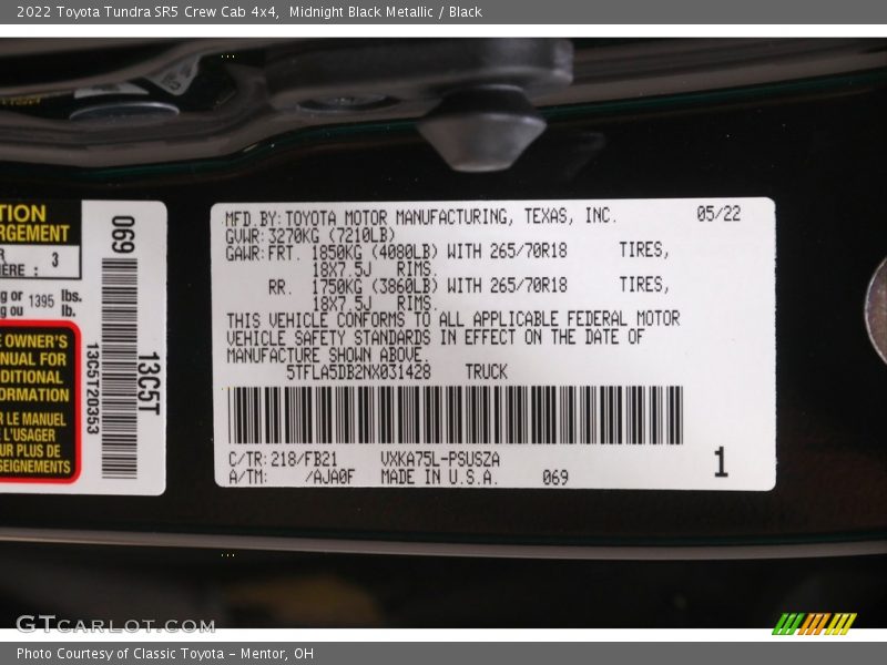 Midnight Black Metallic / Black 2022 Toyota Tundra SR5 Crew Cab 4x4
