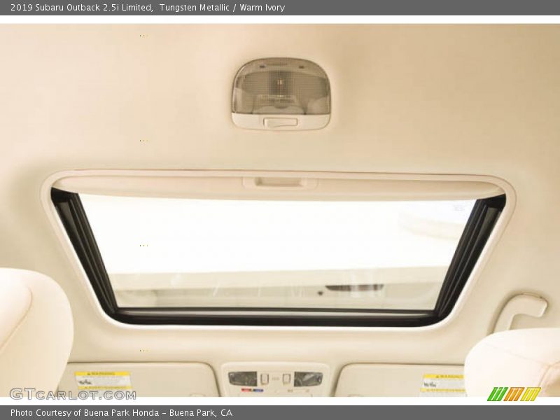 Tungsten Metallic / Warm Ivory 2019 Subaru Outback 2.5i Limited