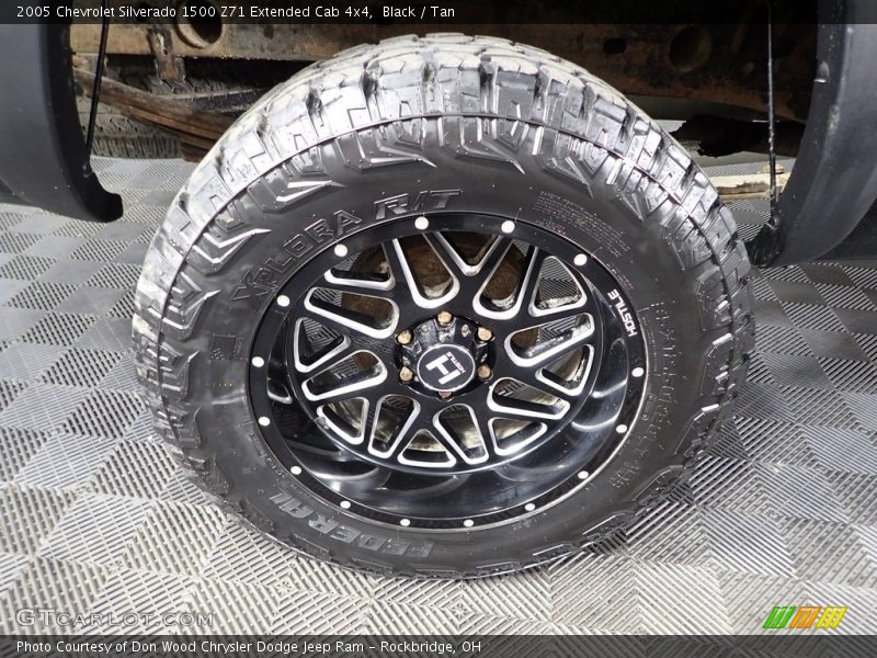 Black / Tan 2005 Chevrolet Silverado 1500 Z71 Extended Cab 4x4