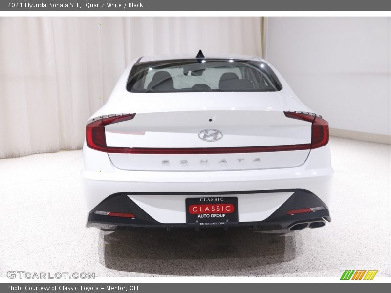 Quartz White / Black 2021 Hyundai Sonata SEL