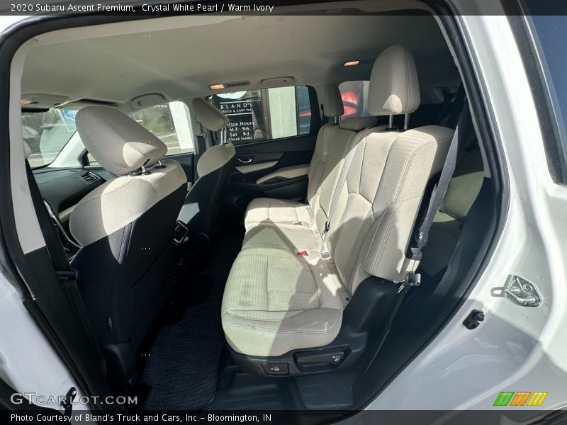 Crystal White Pearl / Warm Ivory 2020 Subaru Ascent Premium