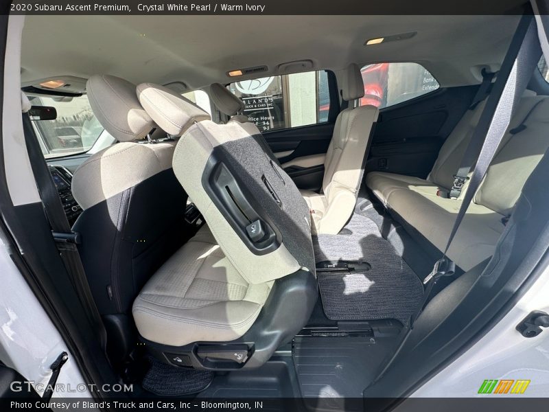 Crystal White Pearl / Warm Ivory 2020 Subaru Ascent Premium