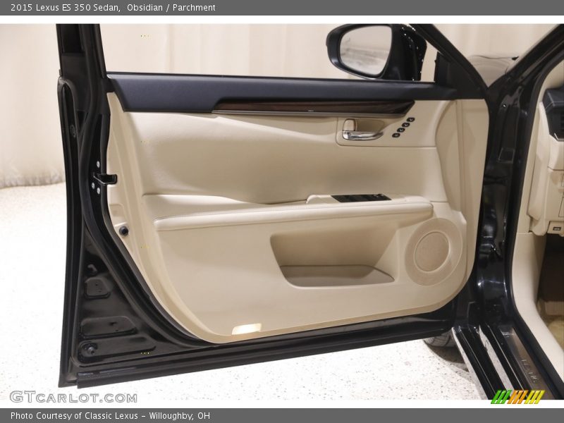 Door Panel of 2015 ES 350 Sedan