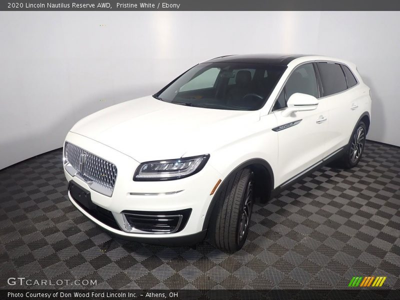 Pristine White / Ebony 2020 Lincoln Nautilus Reserve AWD