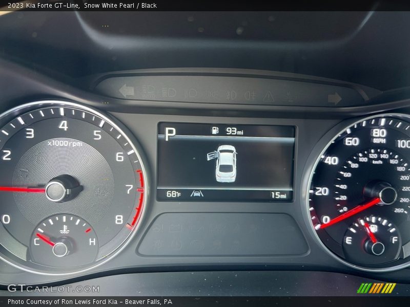 Snow White Pearl / Black 2023 Kia Forte GT-Line