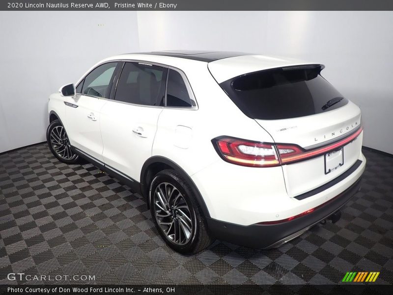 Pristine White / Ebony 2020 Lincoln Nautilus Reserve AWD