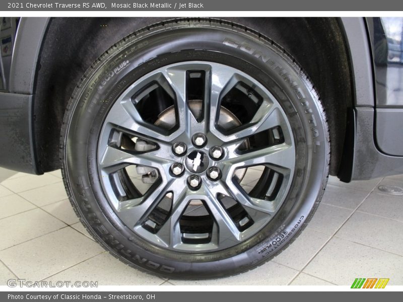 Mosaic Black Metallic / Jet Black 2021 Chevrolet Traverse RS AWD