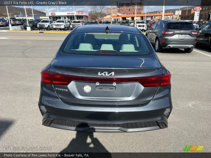 Gravity Gray / Black 2023 Kia Forte LXS