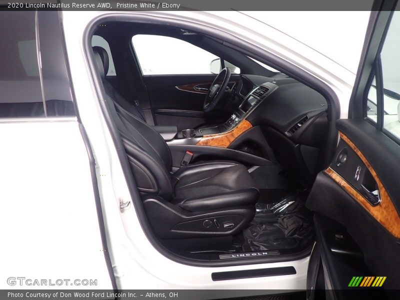 Pristine White / Ebony 2020 Lincoln Nautilus Reserve AWD