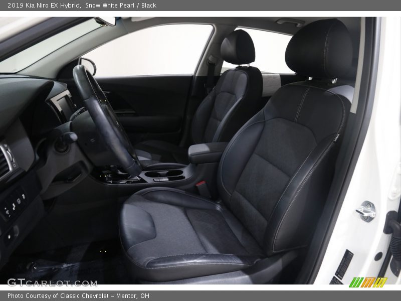 Snow White Pearl / Black 2019 Kia Niro EX Hybrid