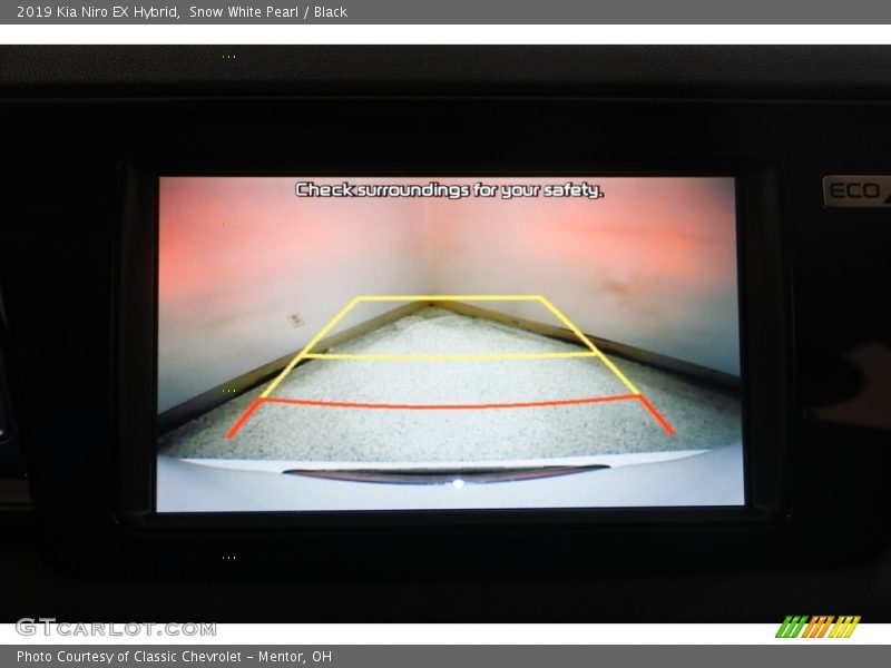 Snow White Pearl / Black 2019 Kia Niro EX Hybrid
